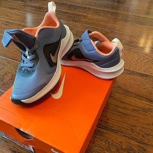 Nike Downshifter 10